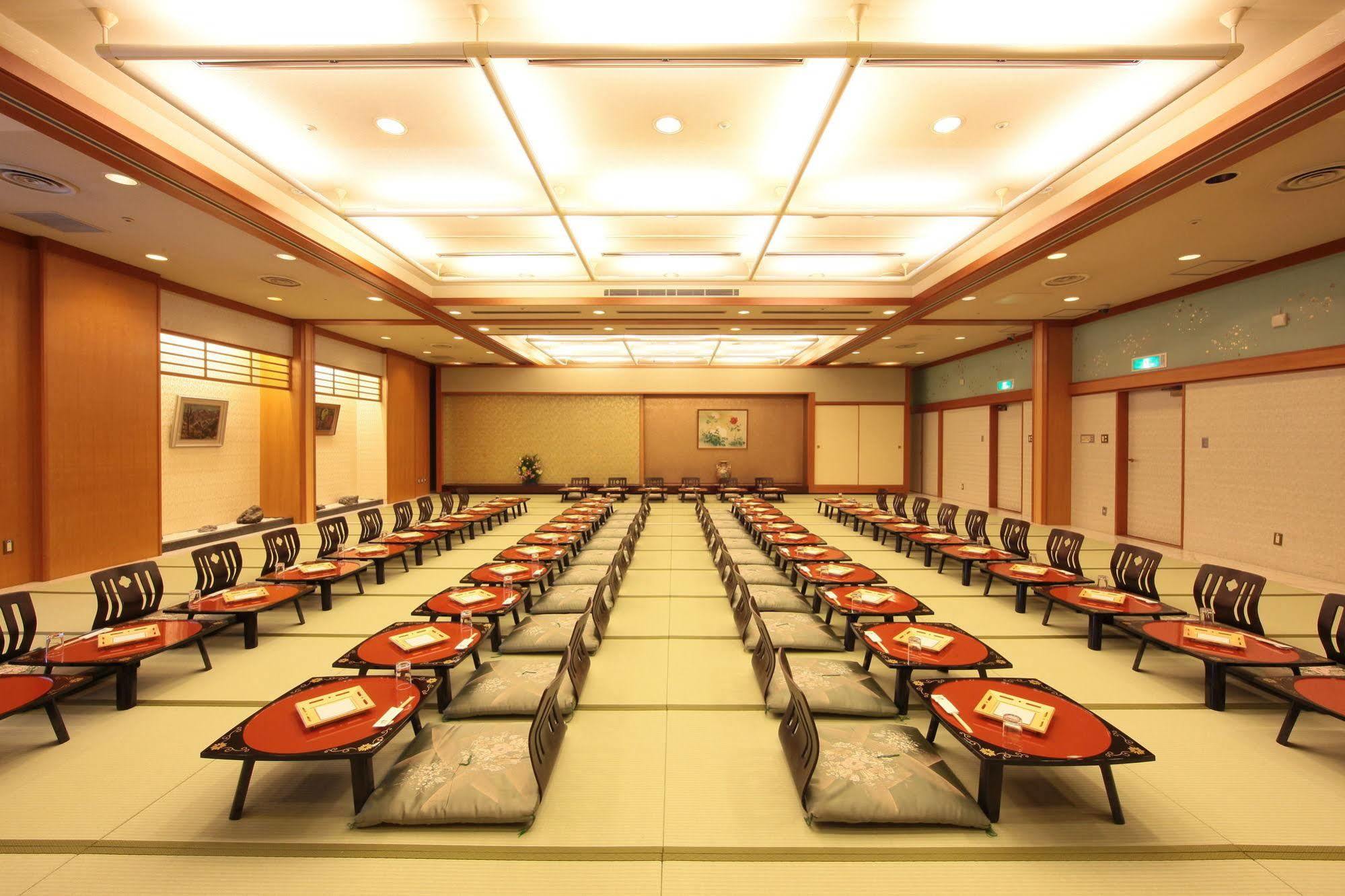 Tottori Onsen Hotel Monarque توتوري المظهر الخارجي الصورة